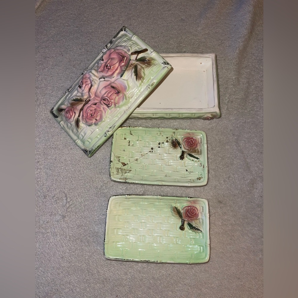 Antique Fairyland Import Victorian Style Ceramic Rose Trinket Box & Soap Dishes - Picture 2 of 7